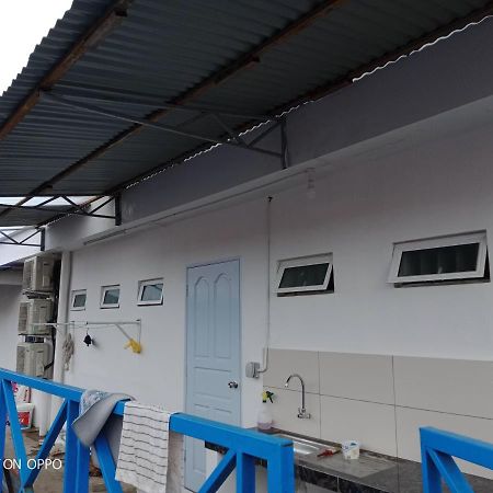 Хостел Ocean House Семпорна Экстерьер фото